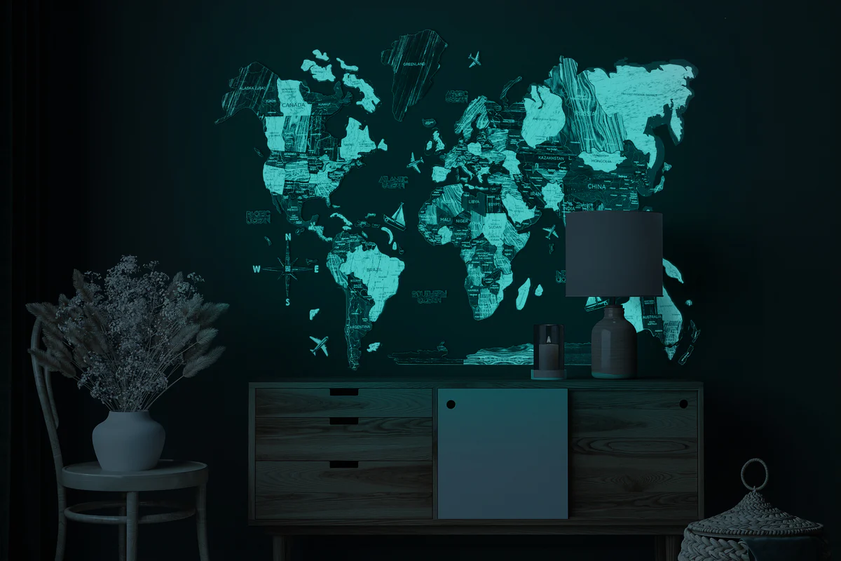 Enjoy The Wood Mystery luminescent map glowing in the dark