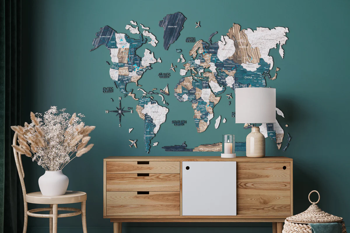 Enjoy The Wood Mystery luminescent map in daylight